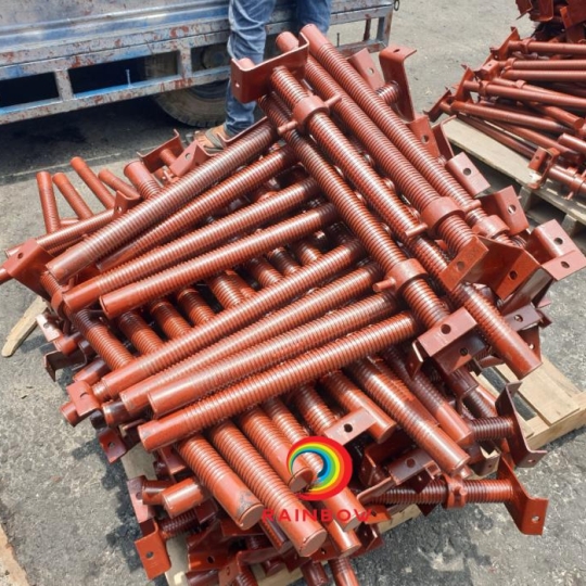 thuê giàn giáo sự kiện